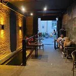 на вулиці лесі українки 19 Lviv