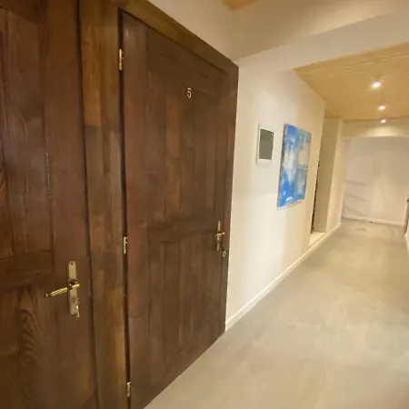 на вулиці лесі українки 19 Apartment