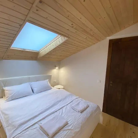 на вулиці лесі українки 19 Apartment
