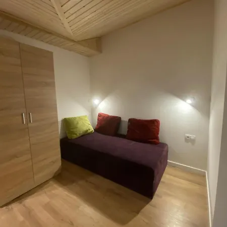 на вулиці лесі українки 19 Lvov