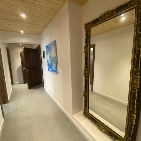 на вулиці лесі українки 19 Lvov