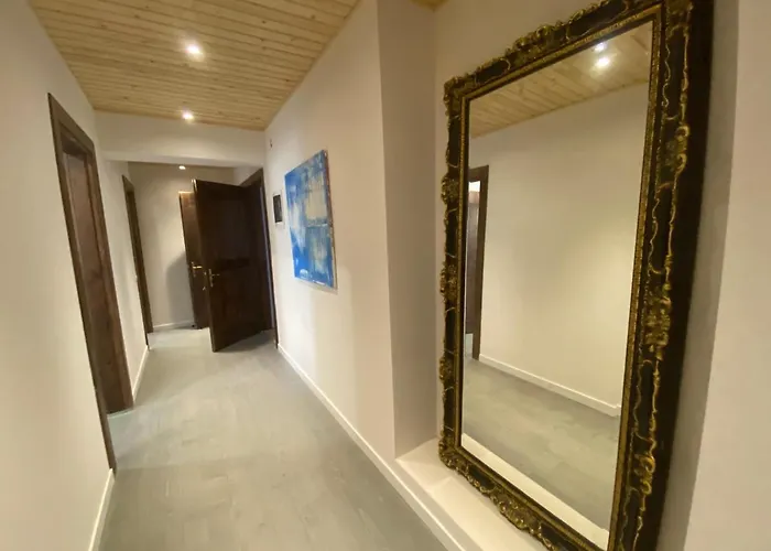 на вулиці лесі українки 19 Leópolis