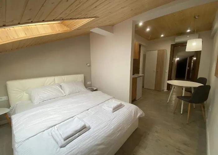 на вулиці лесі українки 19 * Lwów